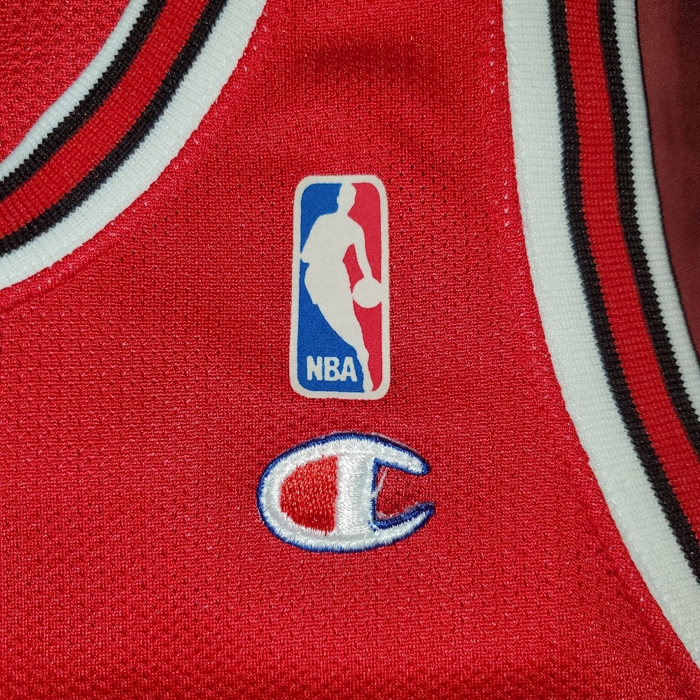 Vintage Michael Jordan Chicago Bulls Road Red Champion Jersey Size 36 - Picture 3 of 10